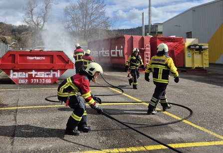 Brandbekämpfung der Feuerwehr